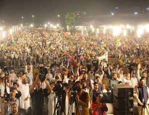 لاہور میں قرآنی محفل کی عظیم الشان تقریب ؛پاکستان کی تاریخ کے بڑے عوامی اجتماعات میں سے ایک