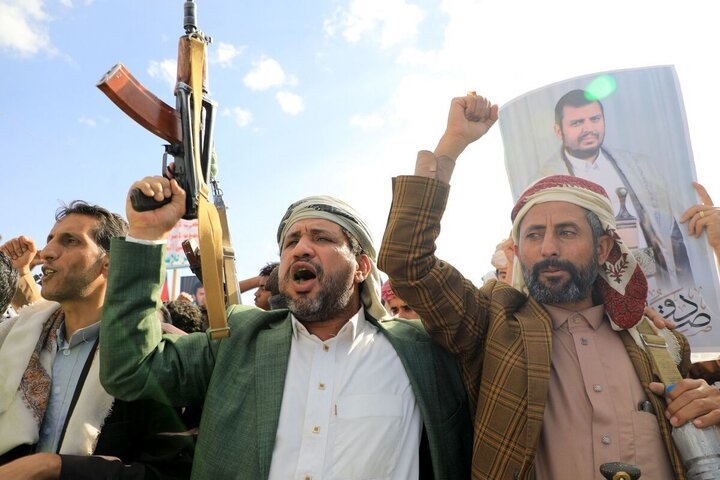 ہم شدید ترین جنگ کے لیے تیار ہیں؛انصار اللہ امریکہ کو انتباہ 