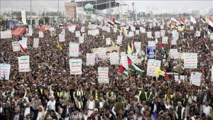 یمن میں صیہونیت کے خلاف طوفان؛ غزہ کی حمایت میں عوامی سمندر اور مسلح مزاحمت جاری