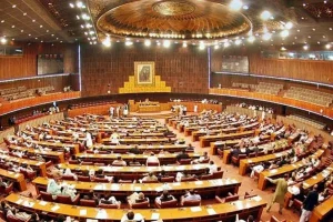 ایران پر امریکی حملہ جنگی جرم ہے:پاکستان