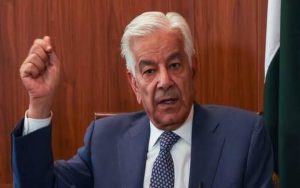 واشنگٹن اور تہران کے درمیان کشیدگی کم کرنے میں کردار ادا کریں گے: وزیر دفاع