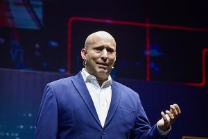 نیتن یاہو پر انتخابات مؤخر کرنے کا الزام