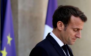 فرانس میں مکرون کی مقبولیت تاریخی حد تک گر گئی صرف 11 فیصد لوگ حامی