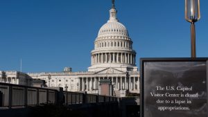 ٹرمپ حکومت کا شٹ ڈاؤن جاری،پارٹیوں کی جنگ سے امریکی معیشت کو 15 بلین ڈالر کا نقصان