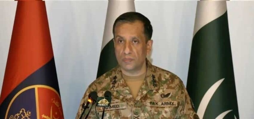 پاکستان نے ۲۷۴ افغان اہلکار ہلاک کرنے کا دعویٰ کیا