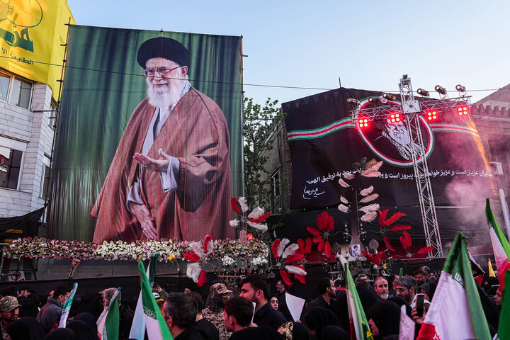 شہید امام خامنہ ای