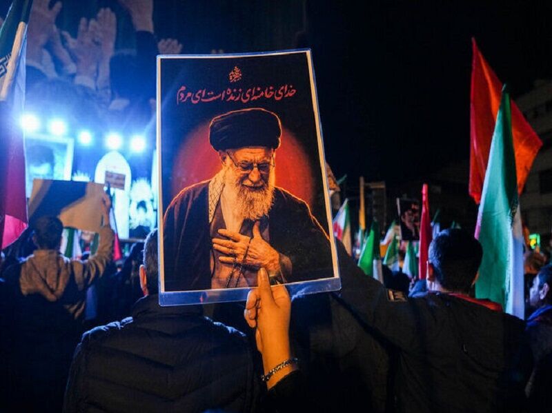 آیت اللہ خامنہ ای