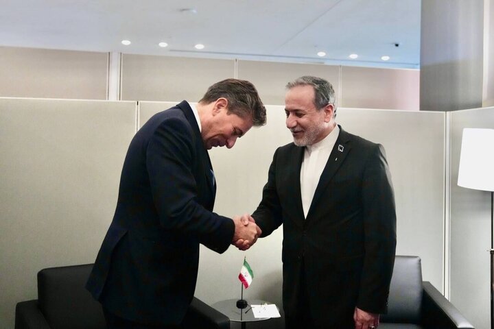 عراقچی